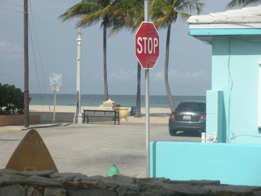 Surf Inn Hotel Hollywood Buitenkant foto